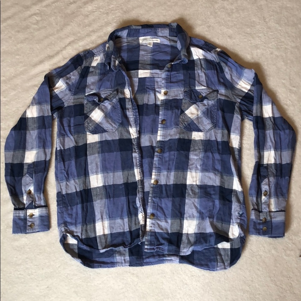 Blue plaid AEO button up shirt